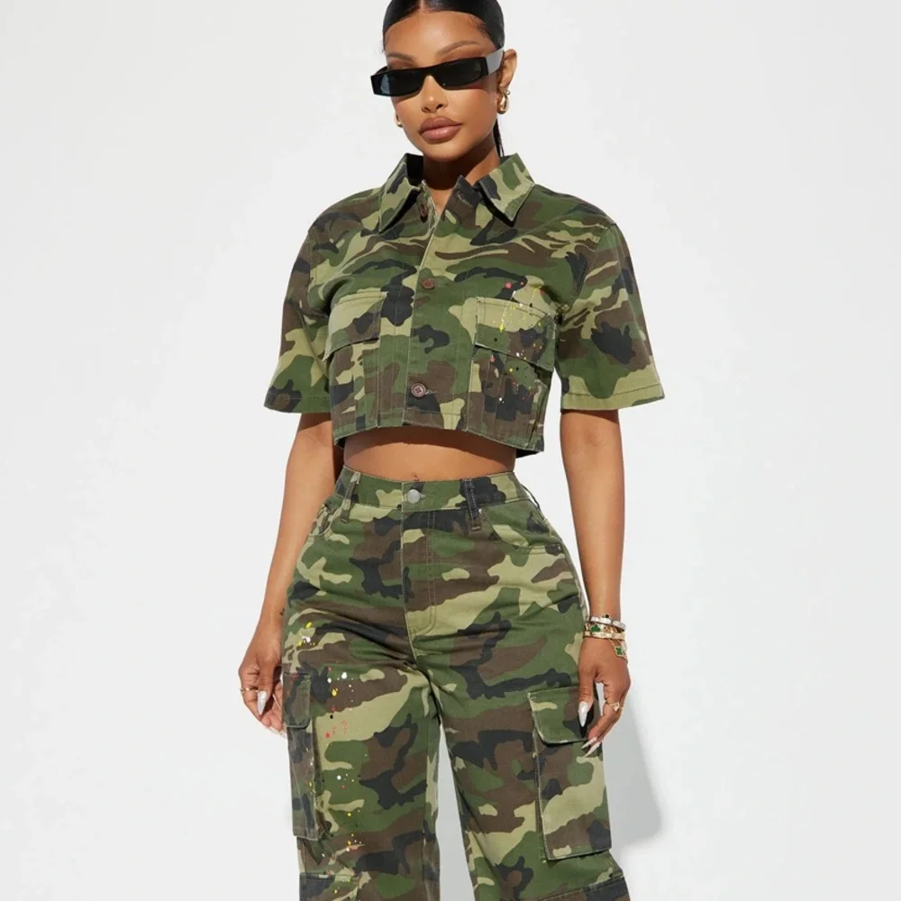 Cami Cargo Crop Top - Picture 2 of 10